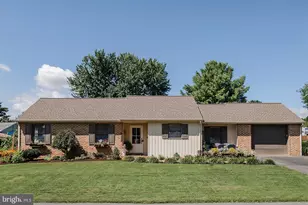 6350 Hollow Dr, East Petersburg, PA 17520 - Photo 2