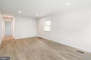 821 Wabank, Lancaster, PA 17603 - Photo 6