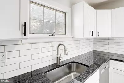 821 Wabank, Lancaster, PA 17603 - Photo 12