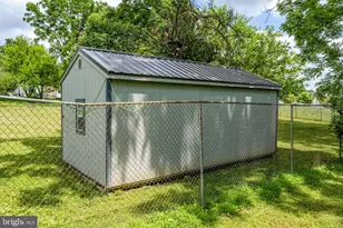 108 S 6th St, Denver, PA 17517 - Photo 32