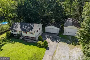901 Narvon Rd, Narvon, PA 17555 - Photo 1