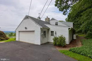 821 Timberline Dr, Gap, PA 17527 - Photo 24