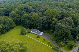 821 Timberline Dr, Gap, PA 17527 - Photo 8