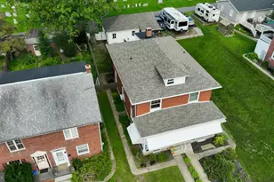 28 E Pine St, Ephrata, PA 17522 - Photo 8