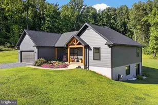 1455 Laurel Dr, Newmanstown, PA 17073 - Photo 4