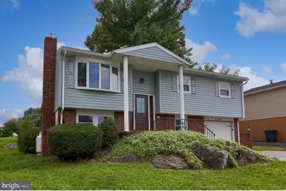 131 S Oak Street, Lititz, PA 17543 - Photo 2