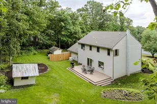2225 Laurel Springs Dr, Narvon, PA 17555 - Photo 14