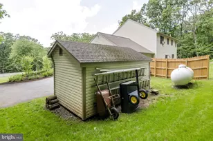2225 Laurel Springs Dr, Narvon, PA 17555 - Photo 20