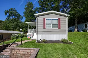50 Lakeview Dr, Elizabethtown, PA 17022 - Photo 6