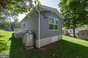 50 Lakeview Dr, Elizabethtown, PA 17022 - Photo 10