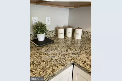 376 E Main Street #205, New Holland, PA 17557 - Photo 6