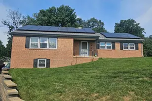 332 Indian Head Rd, Columbia, PA 17512 - Photo 2