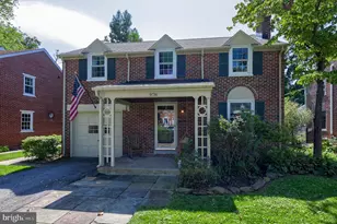 978 Pleasure Rd, Lancaster, PA 17601 - Photo 1