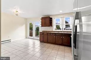 111 Tanglewood Ln, Lancaster, PA 17601 - Photo 6