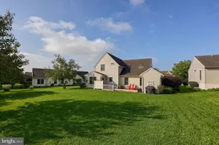 1077 Cambridge Dr, Manheim, PA 17545 - Photo 12
