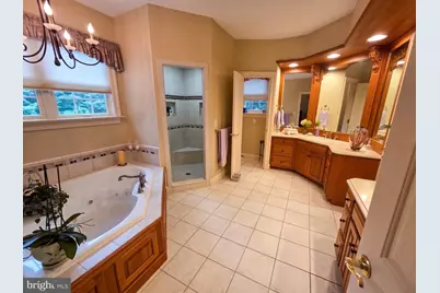 813 Woodfield Drive, Lititz, PA 17543 - Photo 38