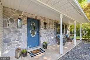 5 Homestead Dr, Denver, PA 17517 - Photo 2