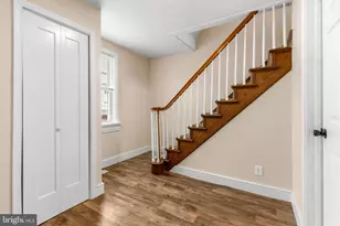 608 Manor St, Columbia, PA 17512 - Photo 8