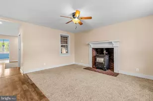 608 Manor St, Columbia, PA 17512 - Photo 6