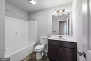 816 Westbrooke Dr, Elizabethtown, PA 17022 - Photo 14
