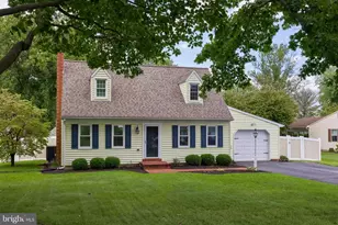 27 Gwen Cir, Marietta, PA 17547 - Photo 1