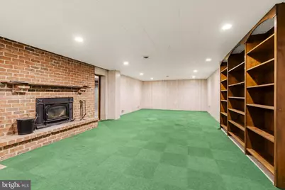 301 E Lancaster Avenue, Denver, PA 17517 - Photo 24