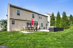 605 Hamaker Rd, Manheim, PA 17545 - Photo 6