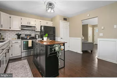 236 N Market Avenue, Mount Joy, PA 17552 - Photo 8