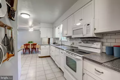 125 Bomberger Road, Akron, PA 17501 - Photo 12