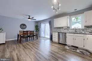 24 Kenbridge Ln, Elizabethtown, PA 17022 - Photo 12