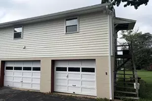 271 Redwood Dr, Lancaster, PA 17603 - Photo 1