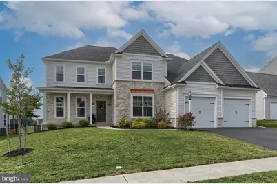 405 Royal Hunt Way, Lititz, PA 17543 - Photo 2