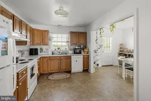 22 Park St, Stevens, PA 17578 - Photo 30