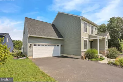 116 Meadows Bend, Lititz, PA 17543 - Photo 2