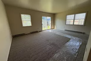 354 E Main St, Leola, PA 17540 - Photo 4