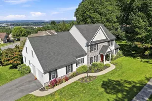 501 Bald Eagle Ct, Lancaster, PA 17601 - Photo 2