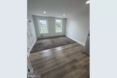 665 Locust Street, Columbia, PA 17512 - Photo 2