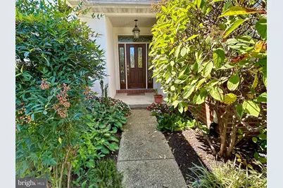 207 Sutherland Road, Lancaster, PA 17603 - Photo 2