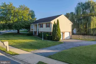 638 Regent Dr, Lancaster, PA 17601 - Photo 4