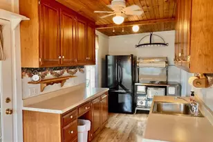 305 Broad St, Terre Hill, PA 17519 - Photo 6
