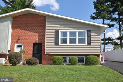 543 Golden Street, Lititz, PA 17543 - Photo 2