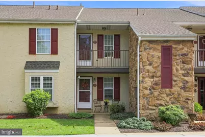 199 Oak Knoll Circle, Millersville, PA 17551 - Photo 1
