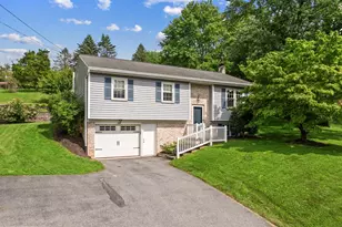 999 White Oak Rd, Manheim, PA 17545 - Photo 2