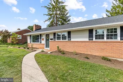 27 Fairview Drive, Akron, PA 17501 - Photo 2