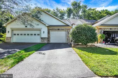 129 Creekgate Court, Millersville, PA 17551 - Photo 2