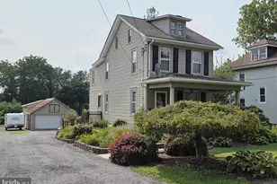 128 Monroe St, Denver, PA 17517 - Photo 1