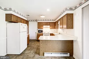 235 W Spruce St, New Holland, PA 17557 - Photo 12