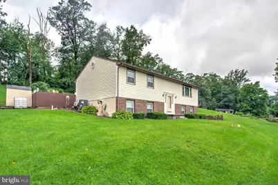 5356 Old Strasburg Road, Kinzers, PA 17535 - Photo 2