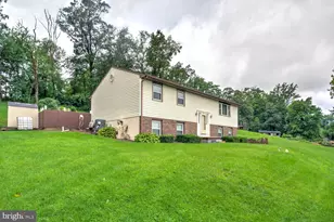 5356 Old Strasburg Rd, Kinzers, PA 17535 - Photo 2