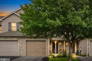 69 Pebble Creek Dr, Lititz, PA 17543 - Photo 32